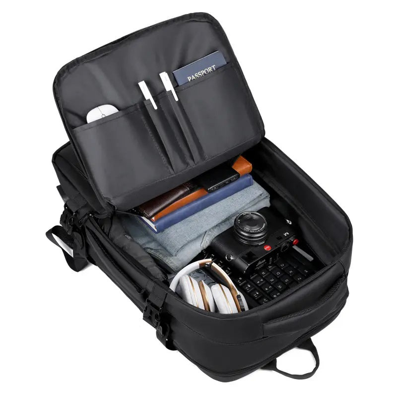 Mochila Laptop Ejecutiva Expandible USB Impermeable Antirrobo 20-39L