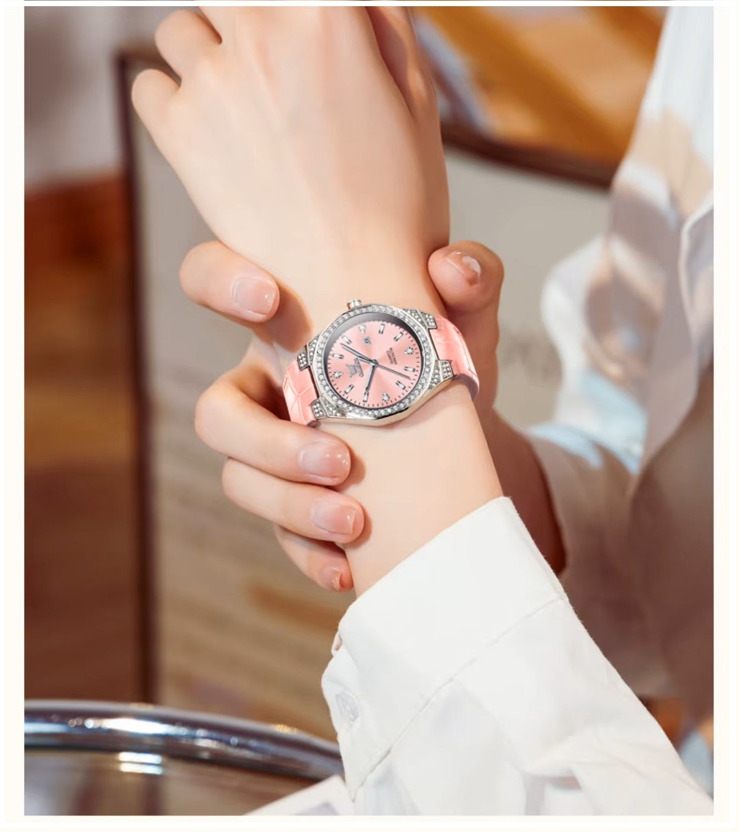 Reloj de Cuarzo para Mujer Correa de Cuero Rosa, Esfera de Cristales