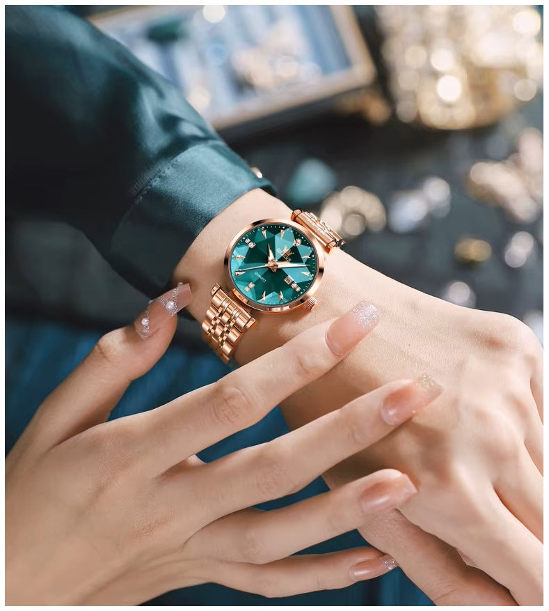 Reloj de Cuarzo para Mujer Esfera Esmeralda Detalles de Cristal Correa Acero Inoxidable
