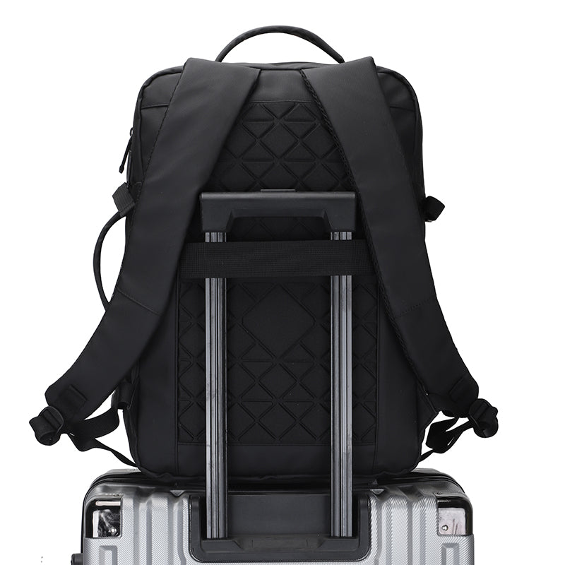 Mochila Multifuncional de Viaje impermeable con puerto USB 37 Litros