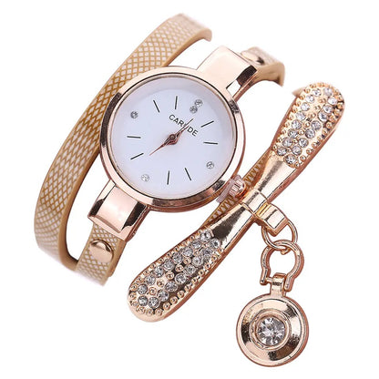 Reloj de lujo Personalizado para Mujeres con Incrustaciones y Pulsera Dorada